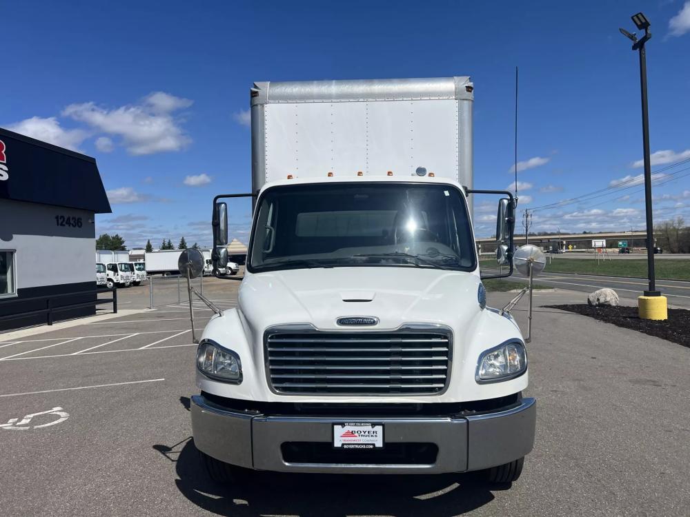 2018 Freightliner M2 112 | Photo 12 of 18