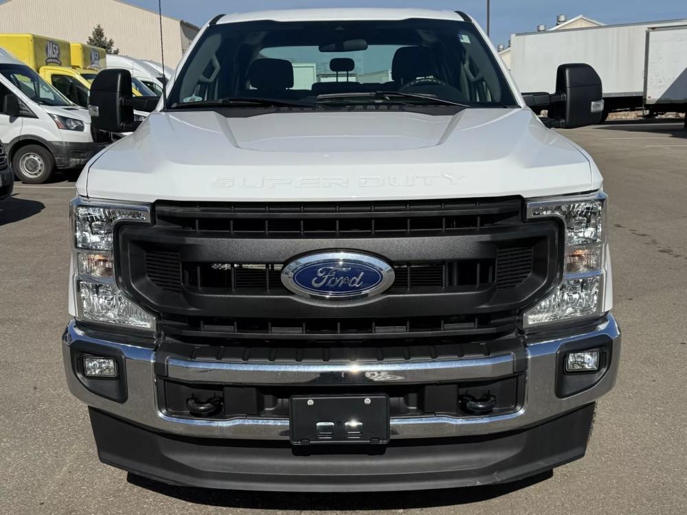2022 Ford F-350 | Photo 2 of 19