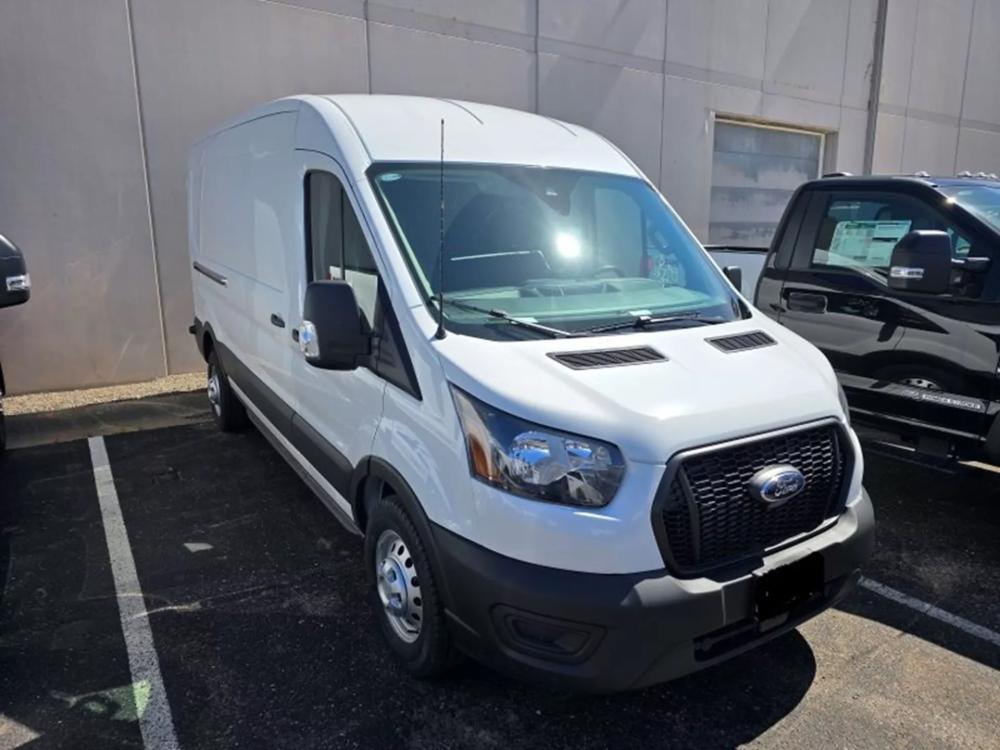 2024 Ford Transit | Photo 8 of 9
